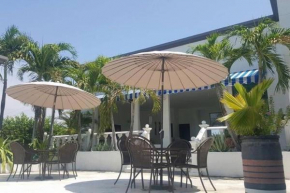 Exclusiva Casa con Piscina en Lagos del Peñón